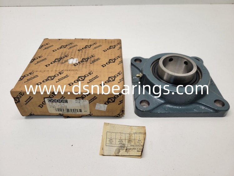 DODGE F4B-SC-203 124215 Flange Block Bearing